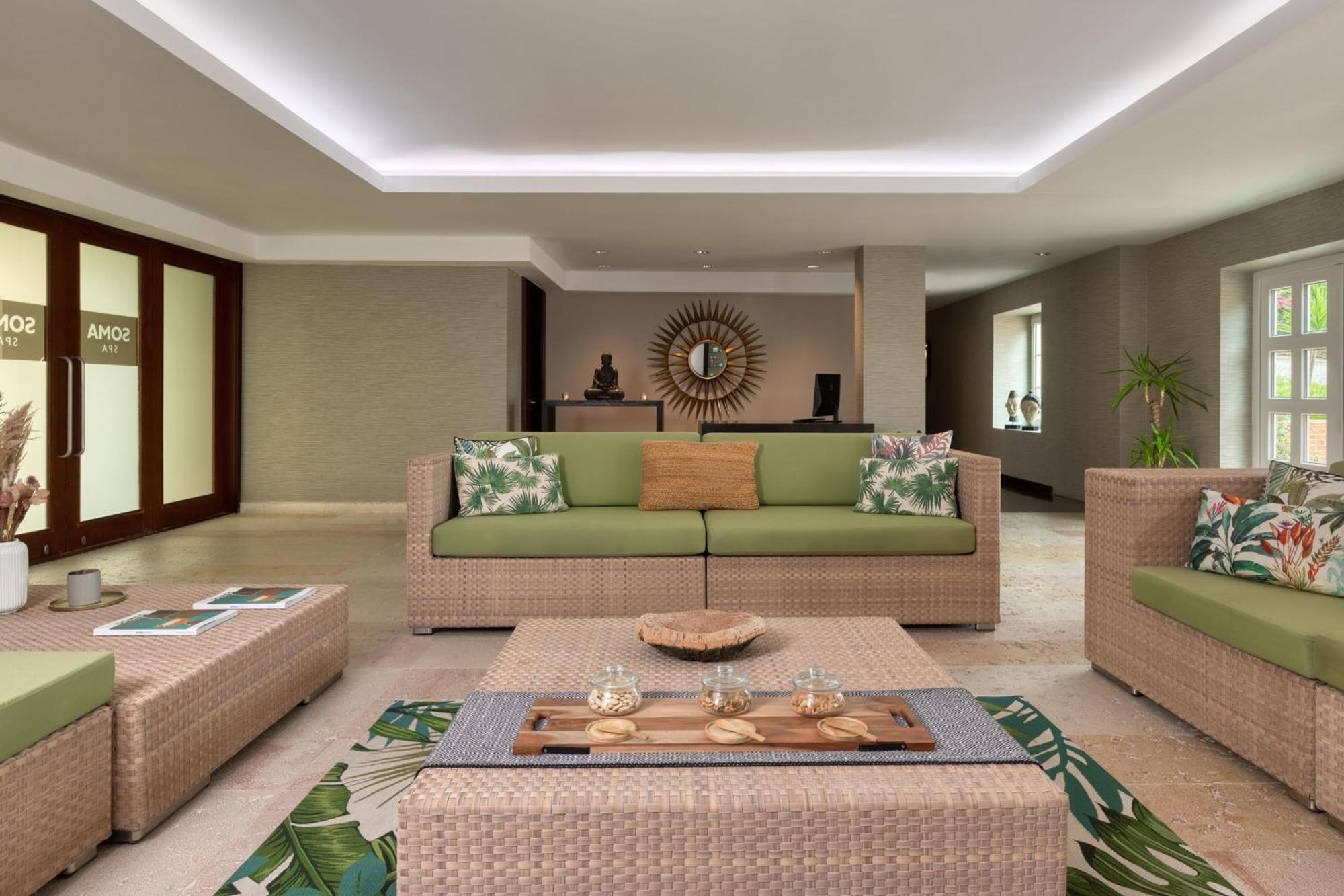 Domes Lake Algarve, Autograph Collection Vilamoura Eksteriør billede The lobby of the hotel
