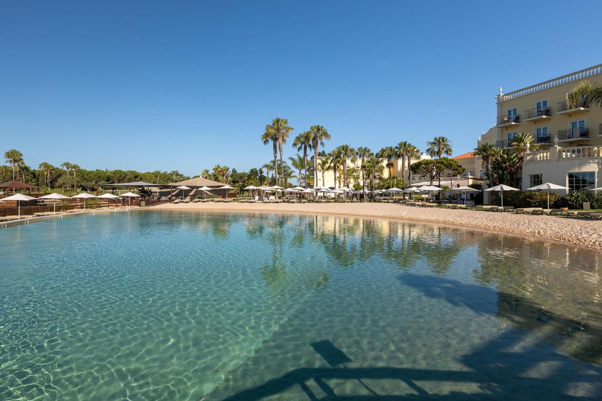 Domes Lake Algarve, Autograph Collection Vilamoura Eksteriør billede The beach of the hotel